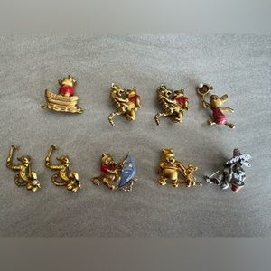 Winnie the Pooh Disney collectible character pin set